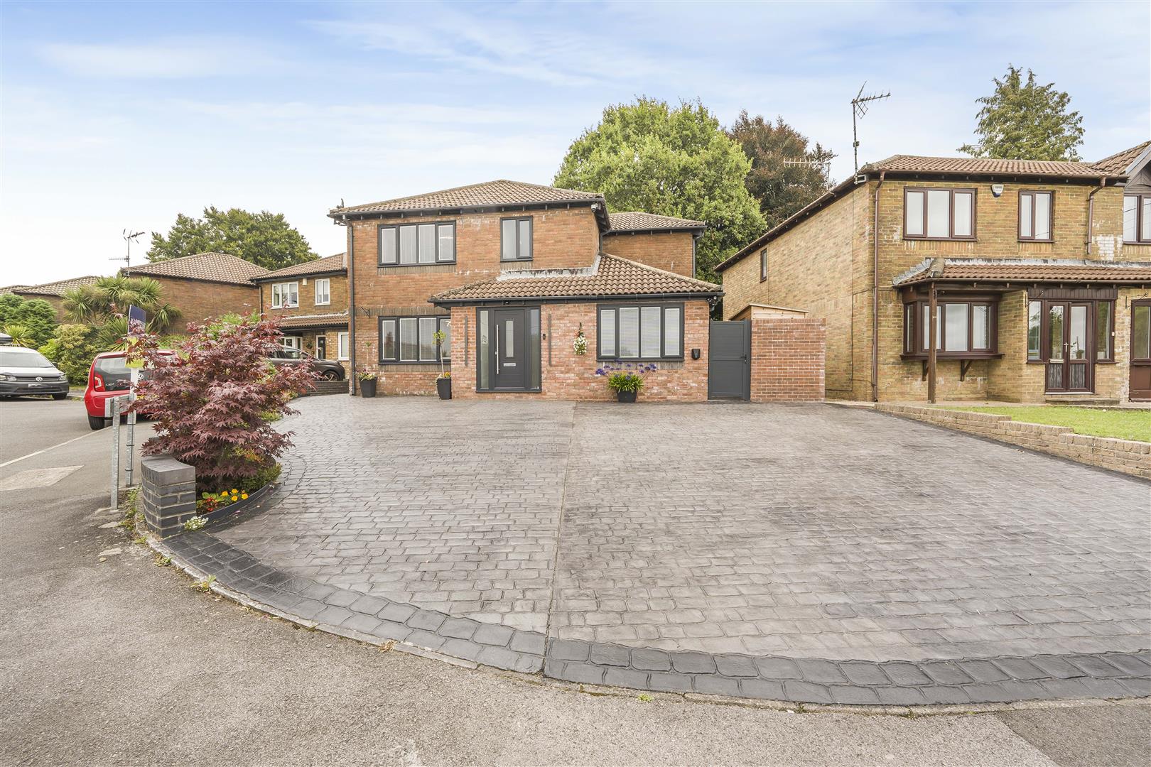 Spectacular Coastal Sanctuary Above Llantwit Major 11